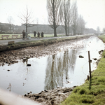 859578 Gezicht op het Zwarte Water met op de achtergrond de Ingen Houszstraat te Utrecht.